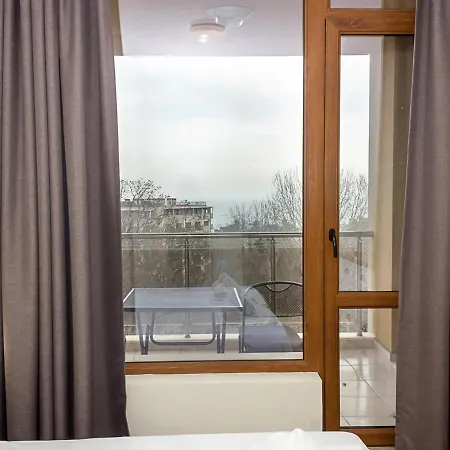 Cozy 1bd Flat In Golden Sands With Need By Flat Mаnager * Varna